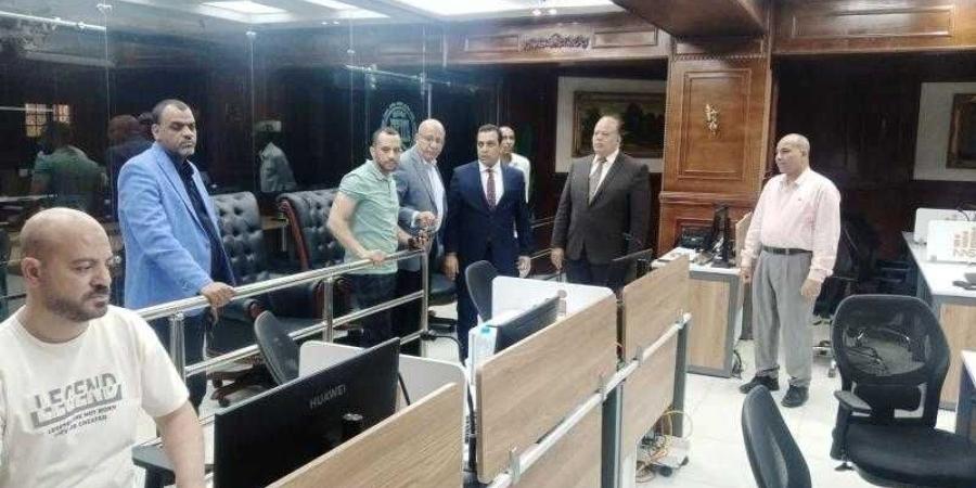 نائب محافظ قنا يتابع جاهزية مركز سيطرة الشبكة الوطنية للطوارئ خلال عيد الأضحى